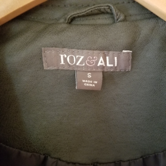 Roz&Ali Faux Leather Moto Jacket - Picture 4 of 5